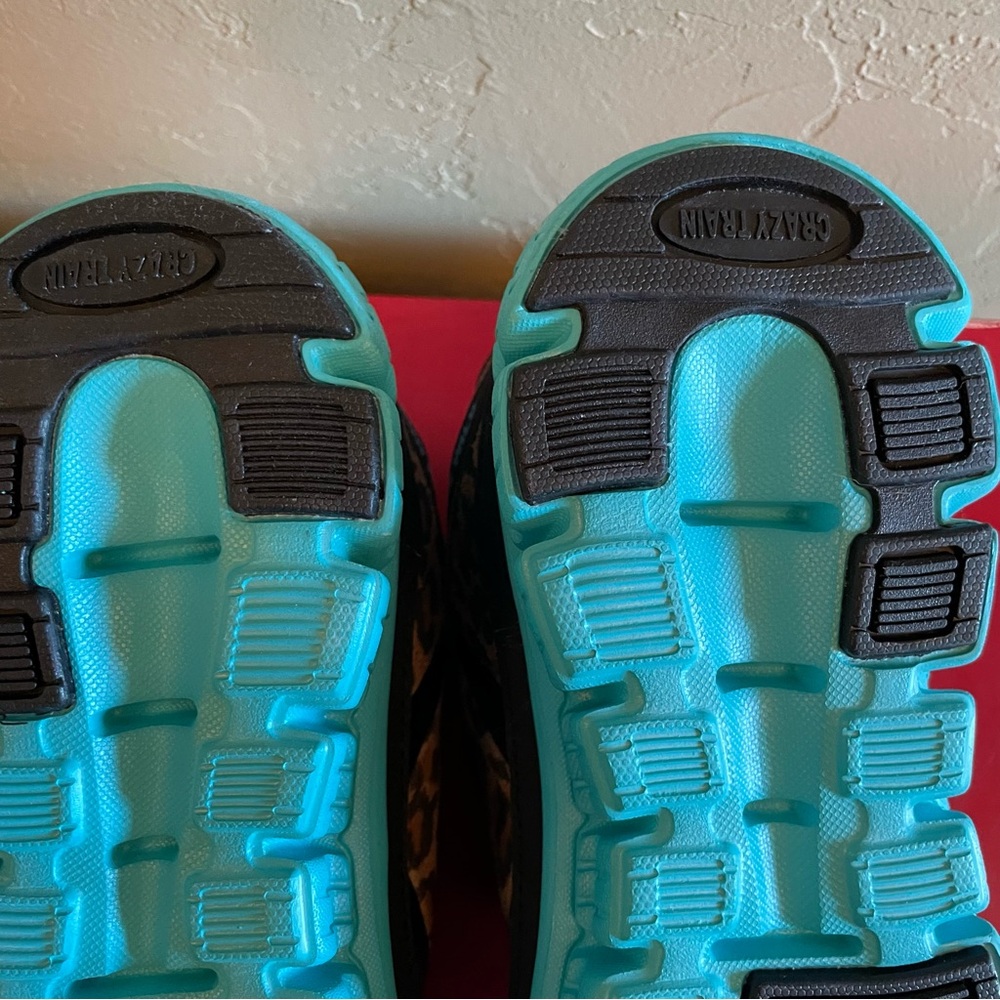 Crazy Train Leopard Turquoise Blue Black Tennis Shoes Lace Up Size 9 Sneakers - Picture 8 of 12
